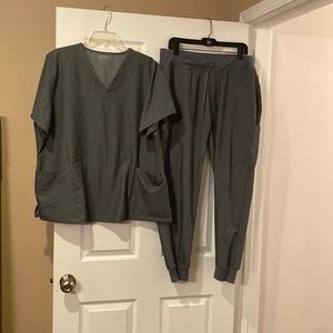 WOMEN’s Scrub set - brand Mandala - color graphite - SZ 2XL TOP/XL PANTS